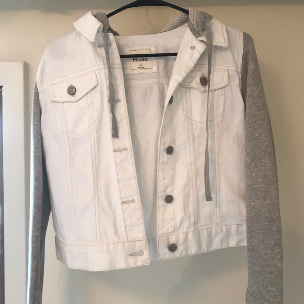 White Mudd denim jacket with grey sleeves